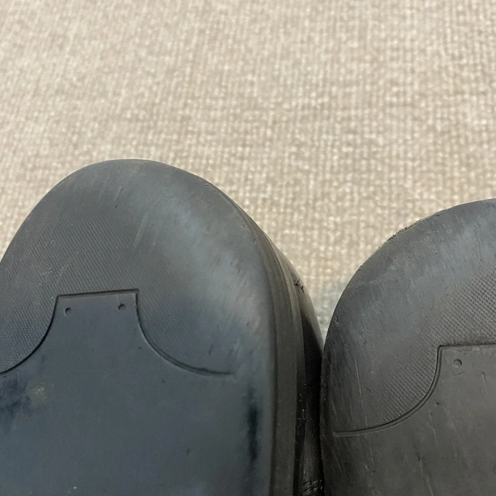 Cole Haan preowned cole